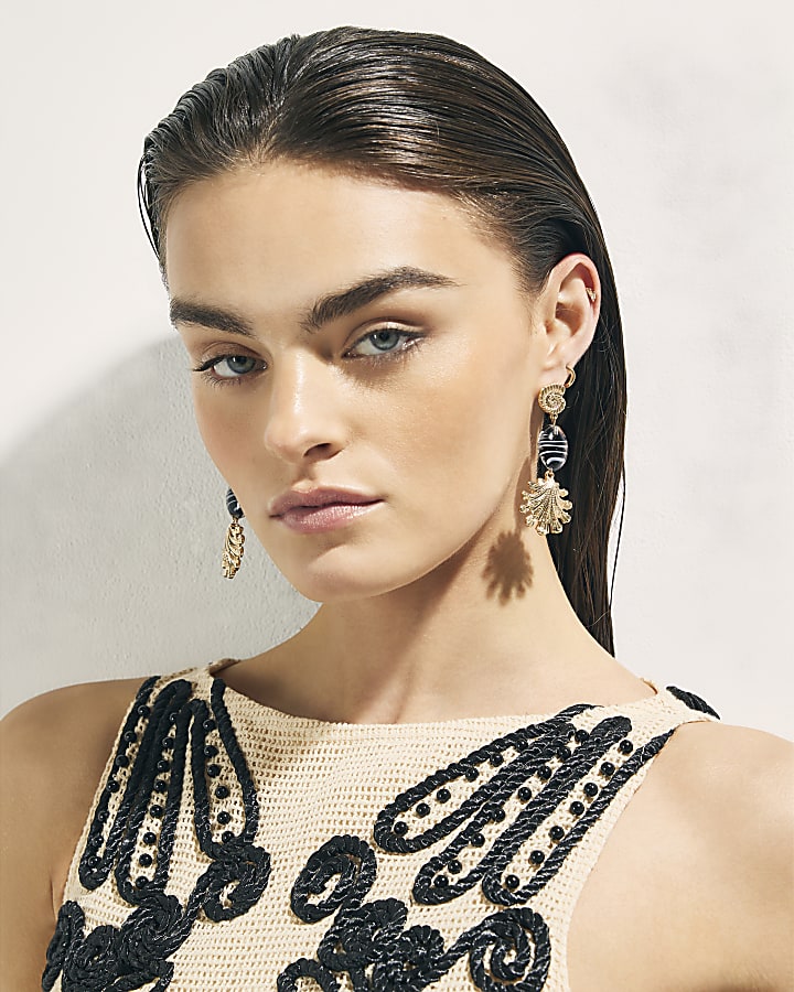 Gold Shell Stripe Bead Drop Earrings