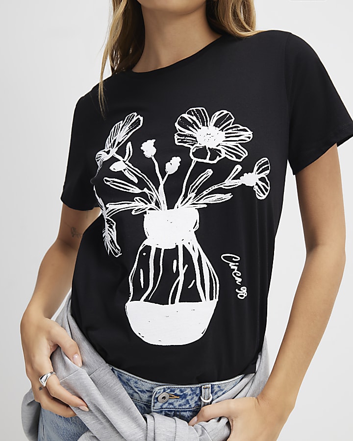Black Short Sleeve Floral Sketch T-shirt