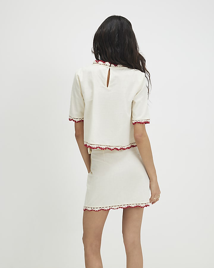 Cream Shell Flower Set