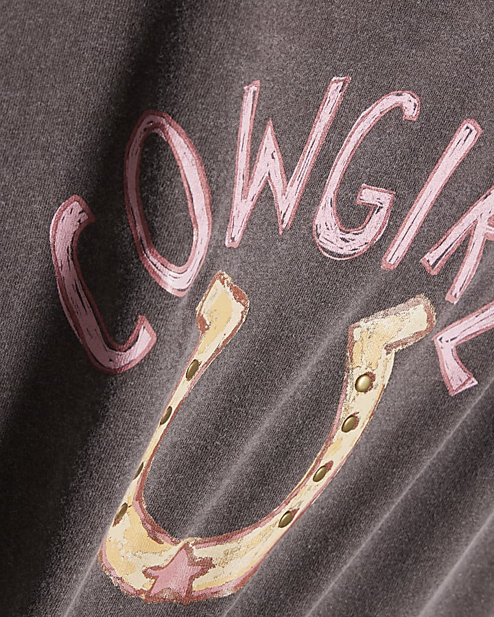 Brown Short Sleeve Cowgirl Horseshoe T-Shirt