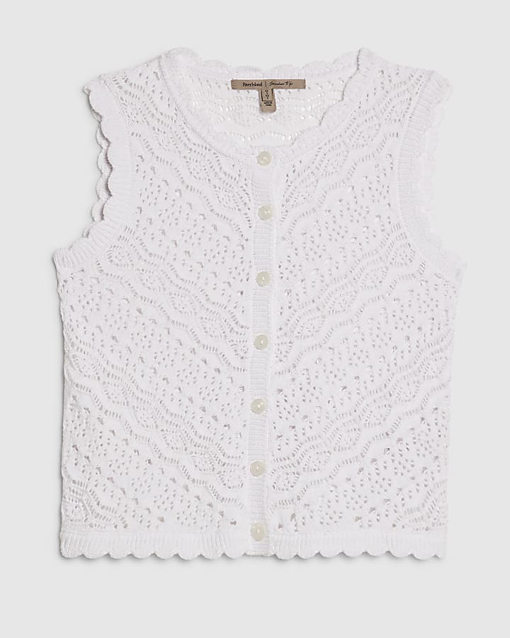 White Knit Scallop Trim Top