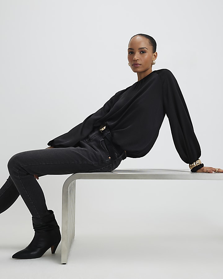 Black Bubble Hem Blouse