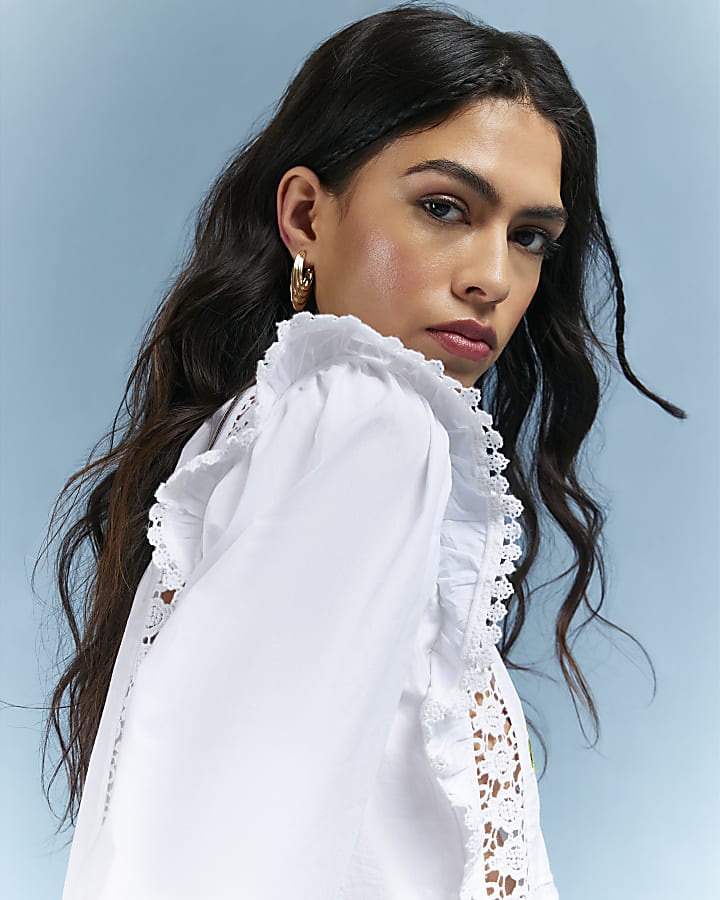 White Daisy Embroidered Frill Blouse