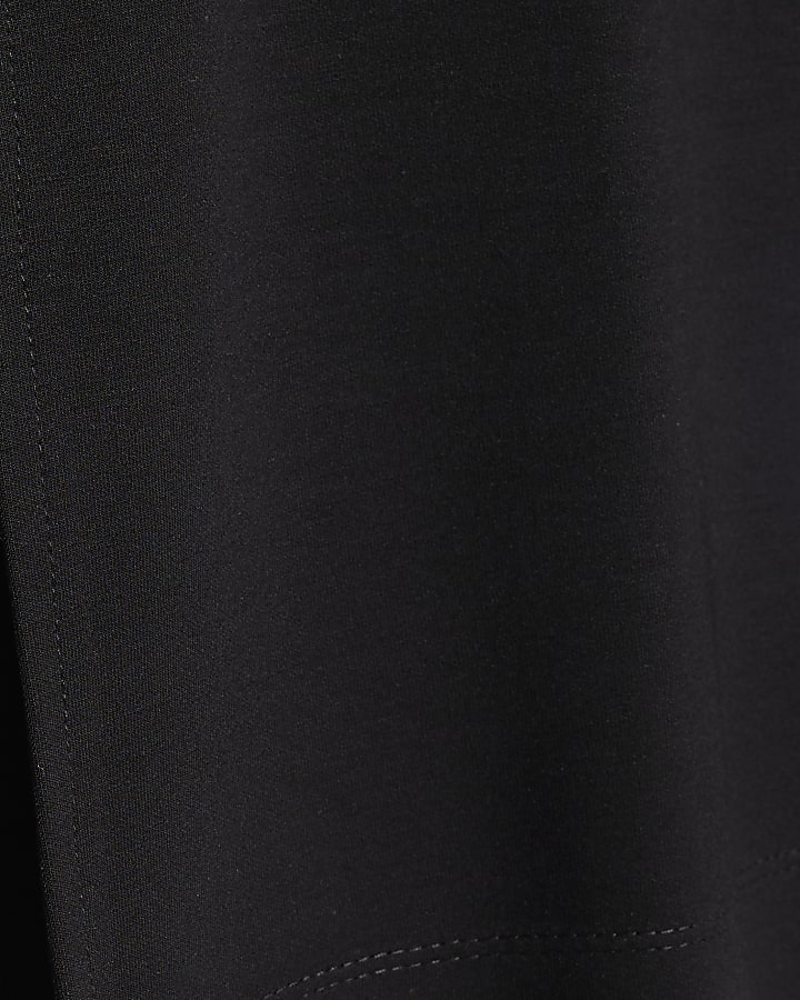 Black Clean Oversized T-shirt