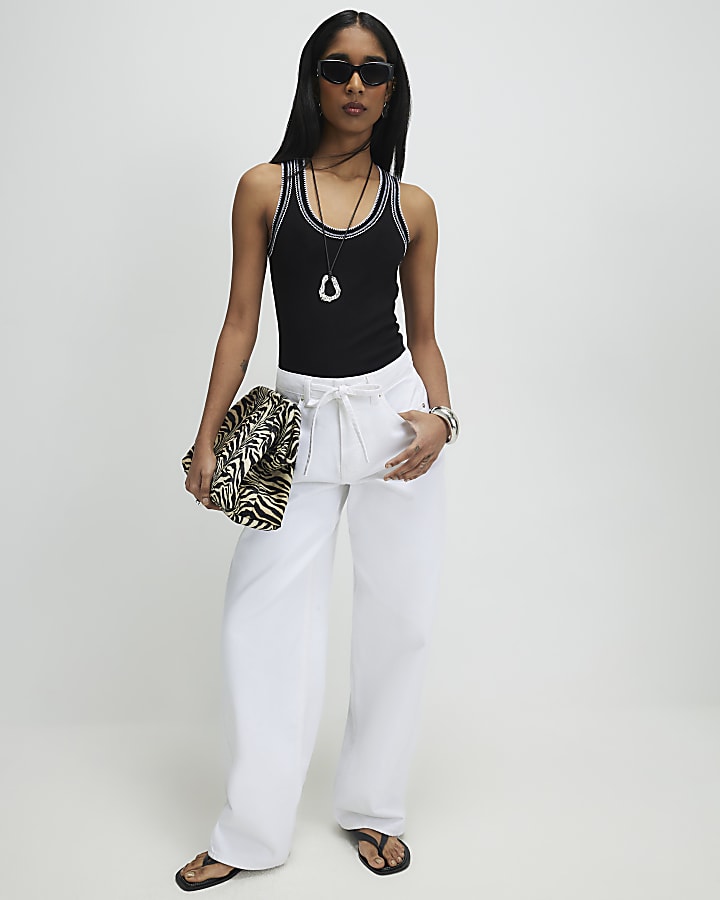 Black Sleeveless Whipstitch Tank Top