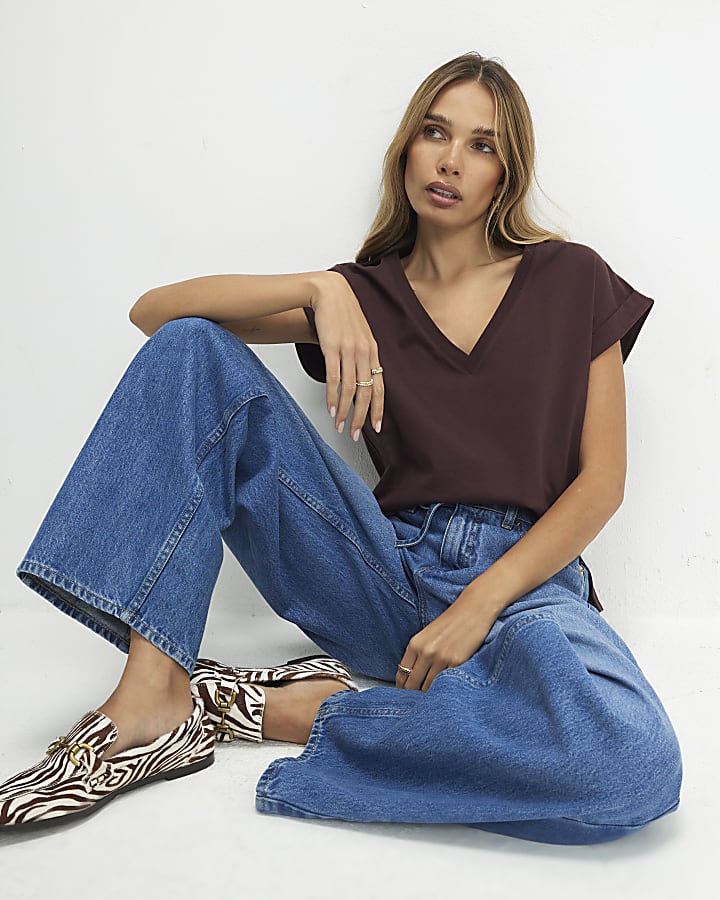 Brown Short Sleeve V Neck Top