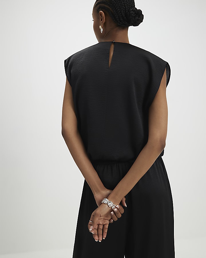 Black Sleeveless Bubble Hem Top