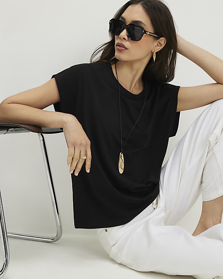 Black Short Sleeve Loose Fit Top