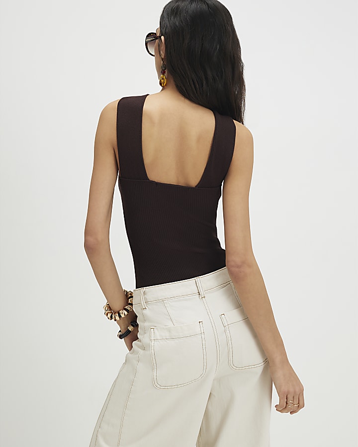 Brown Knitted Halter Neck Brooch Top
