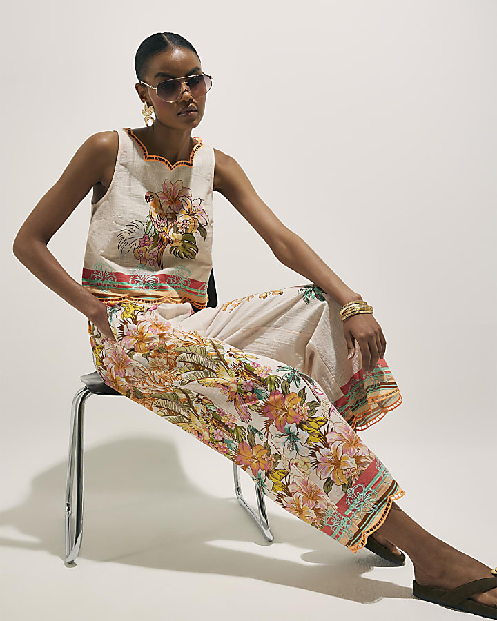 Cream Floral Cutwork Cropped Trousers