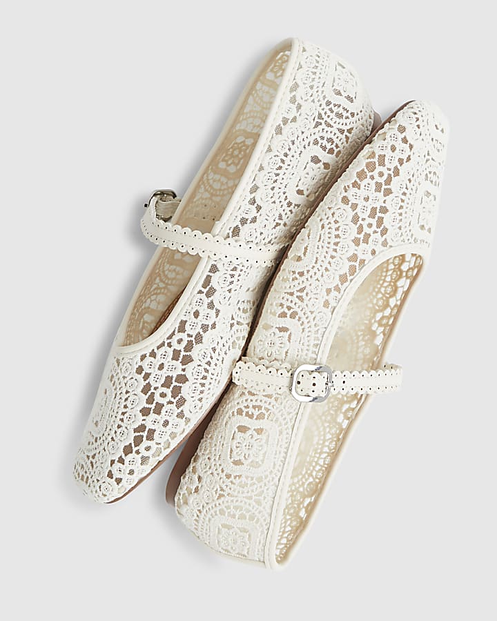 Cream Crochet Strapped Ballet Pumps