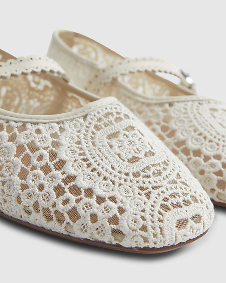 Cream Crochet Strapped Ballet Pumps