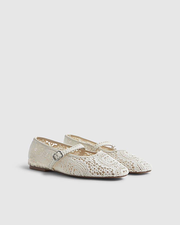 Cream Crochet Strapped Ballet Pumps