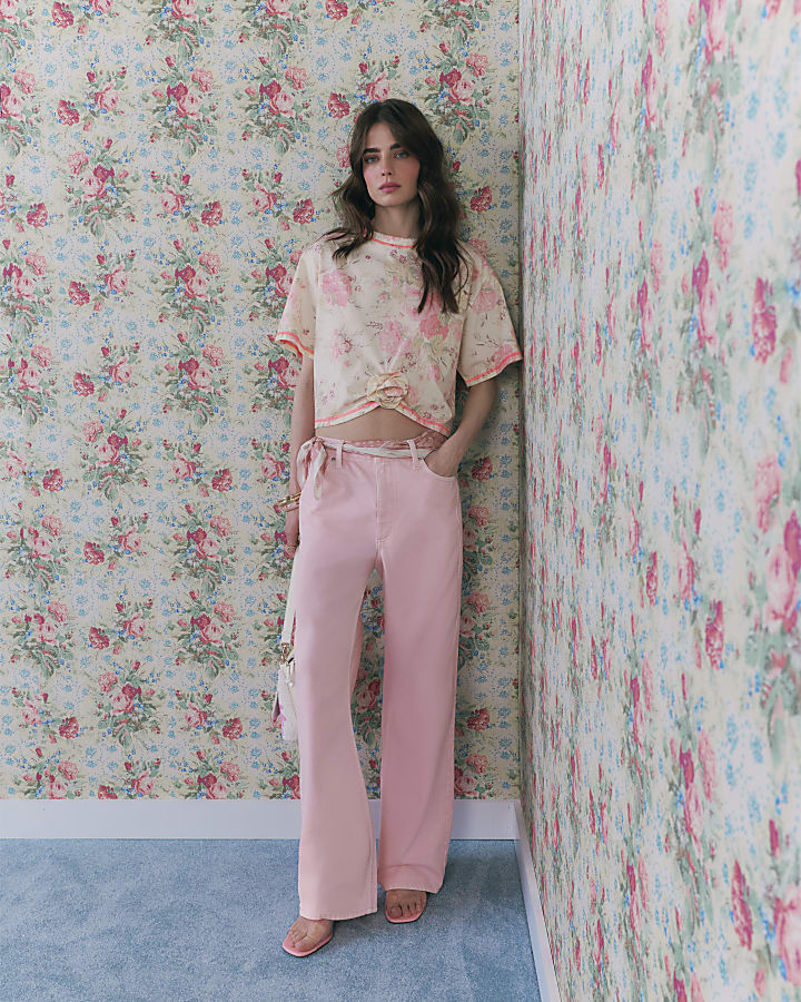 Cream Floral Rose T-Shirt