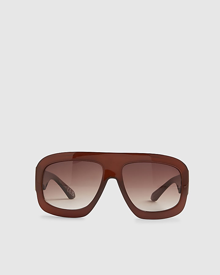 Brown Oversized Gold Trim Sunglasses