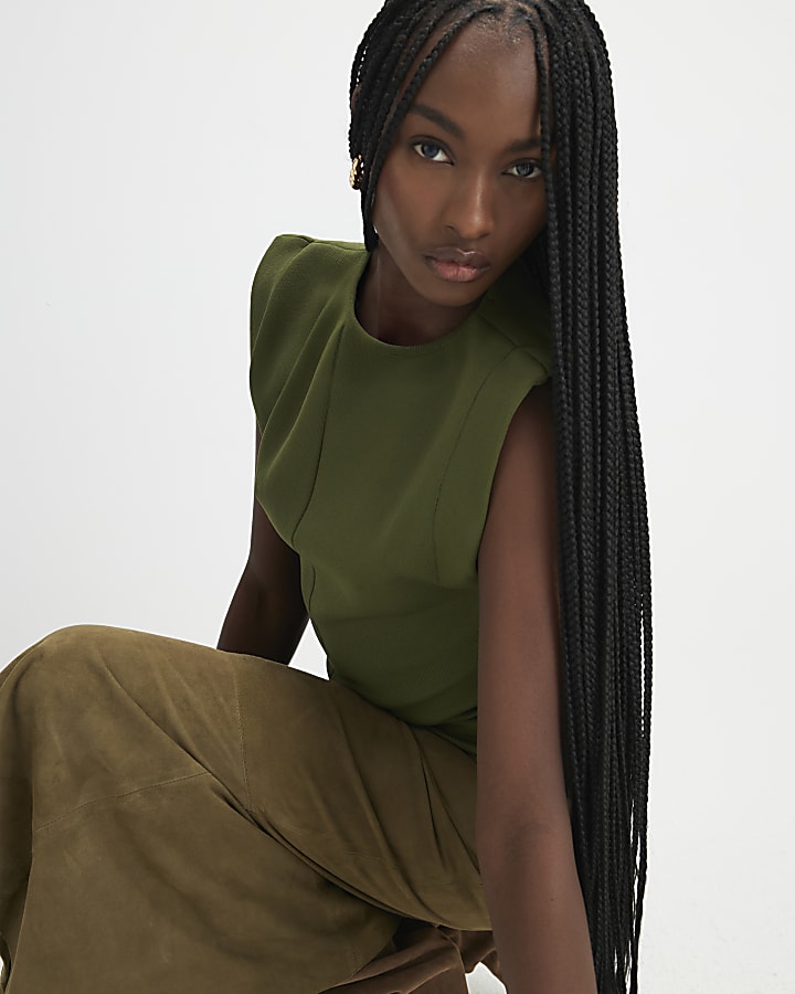 Green Fitted Knit Sleeveless Top