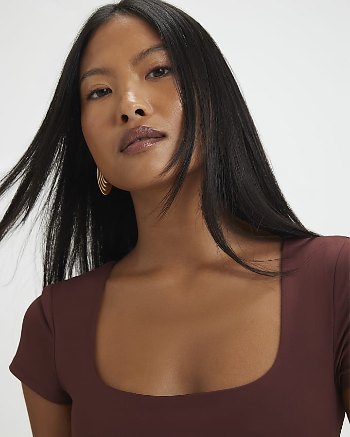 Petite Brown Scoop Neck Bodysuit