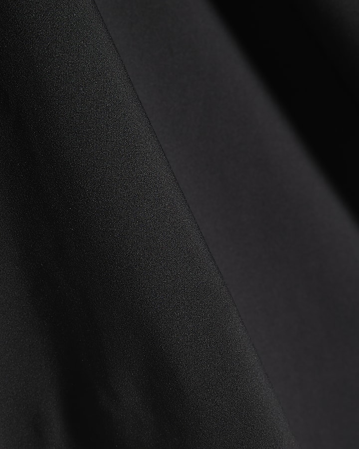 Black Short Sleeve Fitted T-shirt