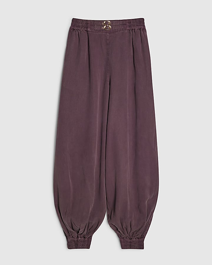 Red Belted Cuffed Hem Barrel Leg Jeans
