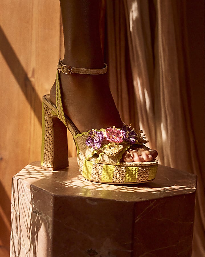 Yellow Stripe Raffia Flower Platform Sandals