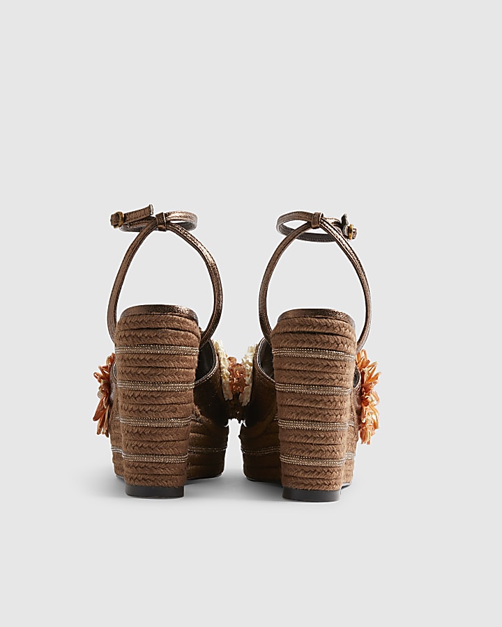 Brown 3D Raffia Flower Wedges