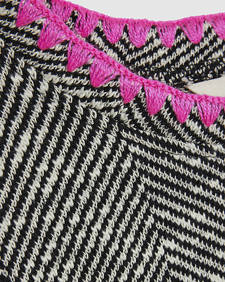 Black Herringbone Whipstitch T-Shirt