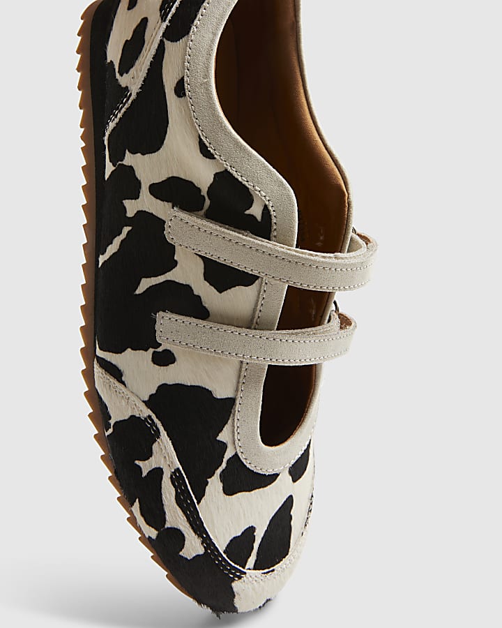 Black Double Strap Sneakerina