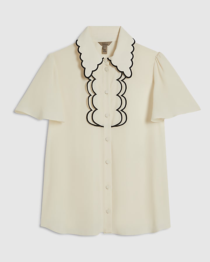 White Angel Sleeve Scallop Top