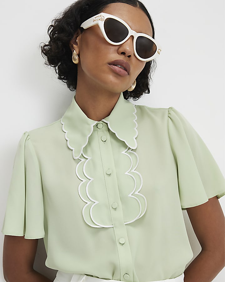 Green Angel Sleeve Scallop Top