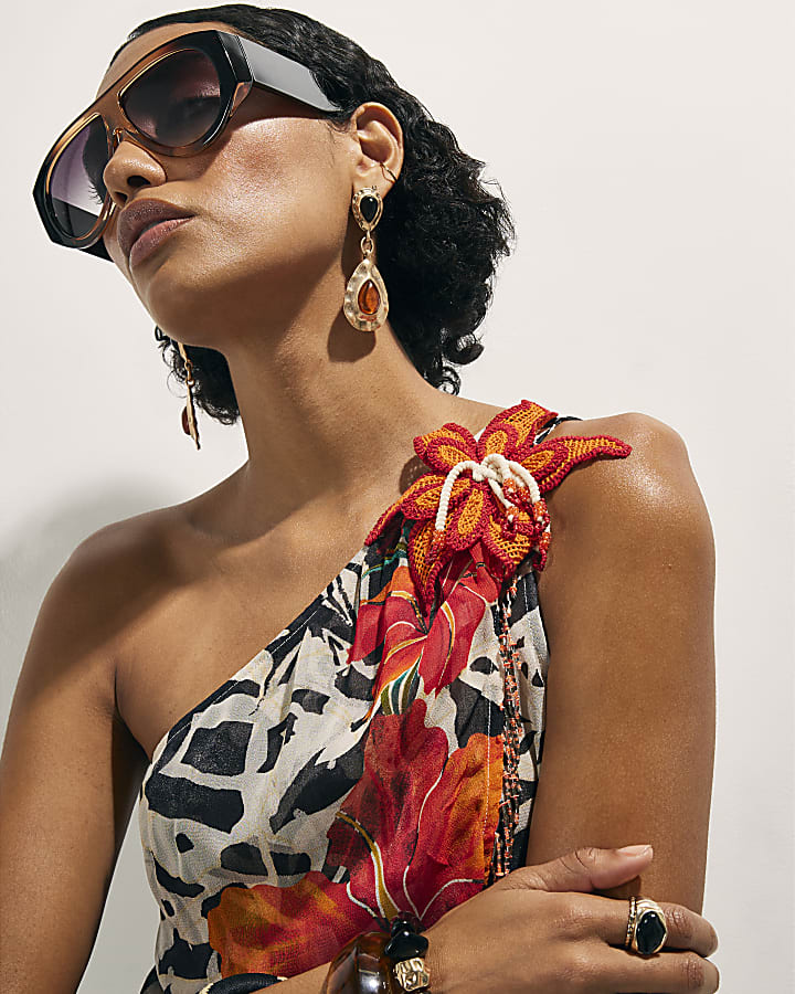 Black Asymmetric Crochet Flower Top