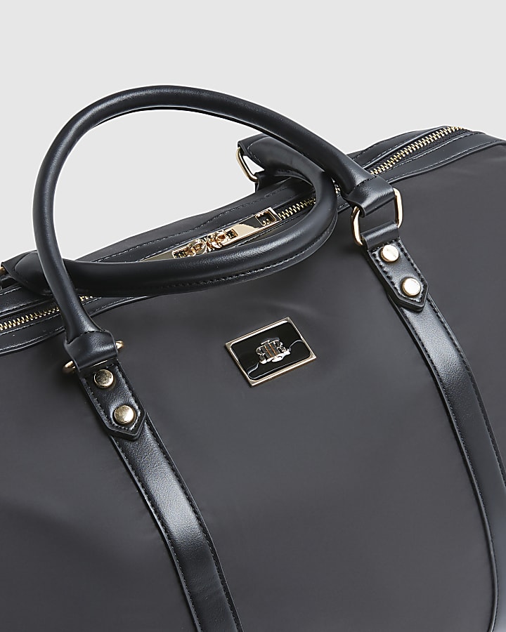 Black Nylon Barrell Travel Bag