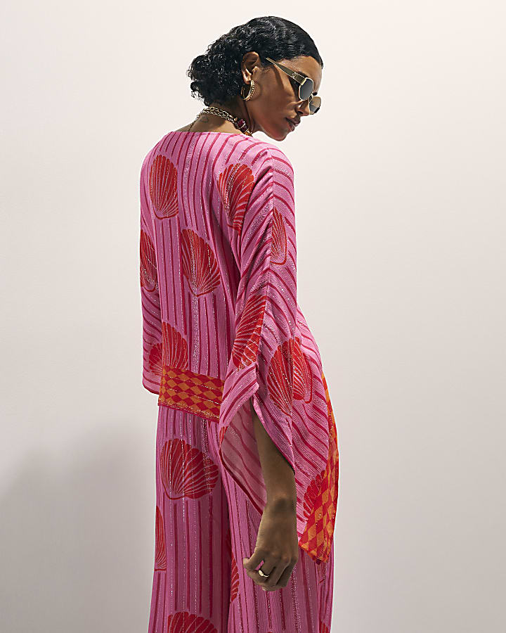 Pink Shell Print V-Neck Shirt
