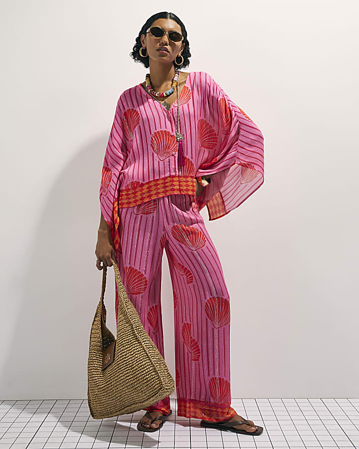 Pink Shell Print V-Neck Shirt