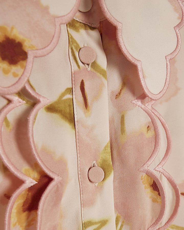 Pink Short Sleeve Scallop Floral Shirt Dress
