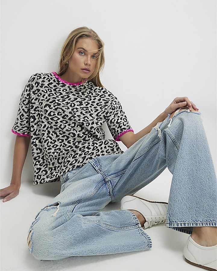 Brown Animal Print Whipstitch T-Shirt