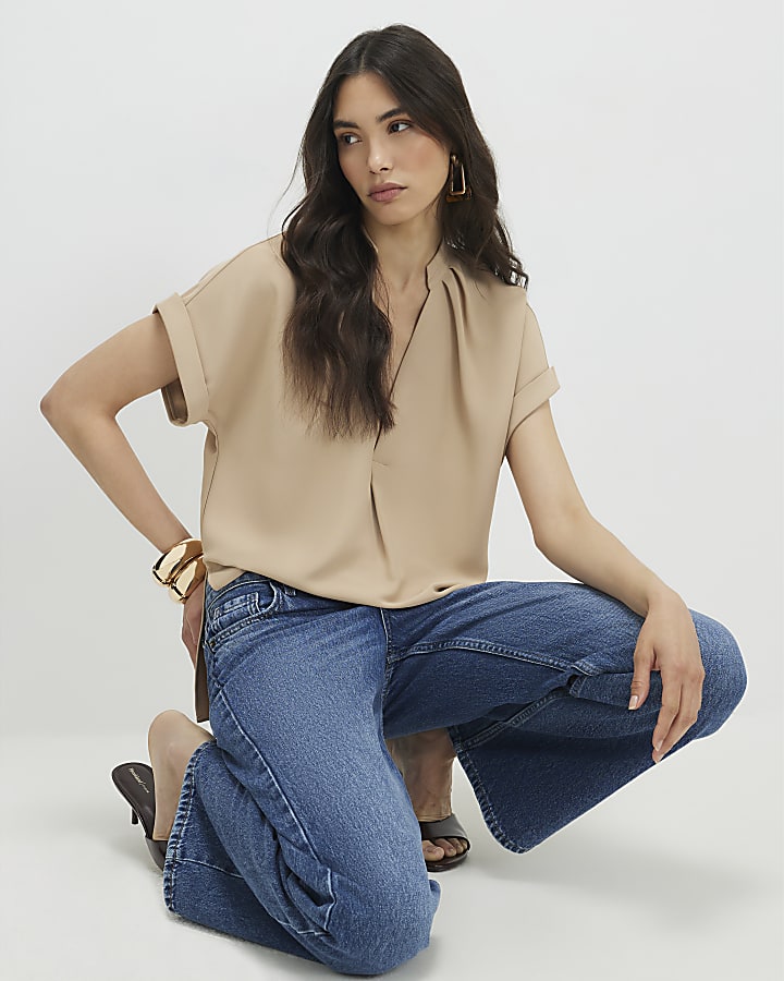 Brown Notch Neck T-Shirt