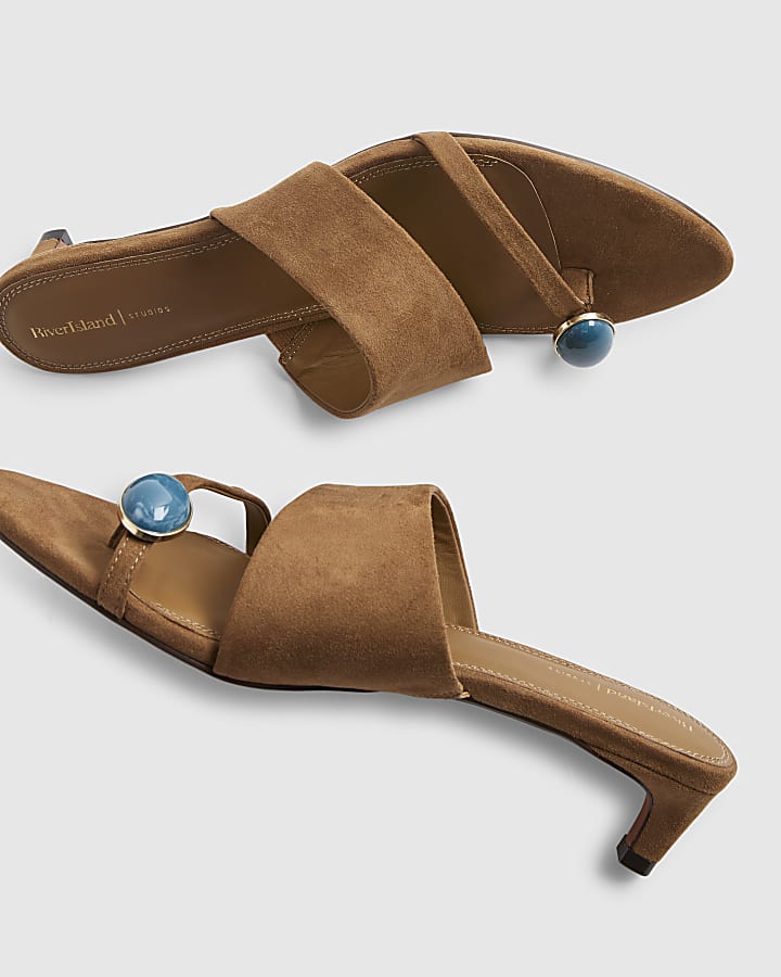 Brown Skinny Heel Toe Gem Sandals