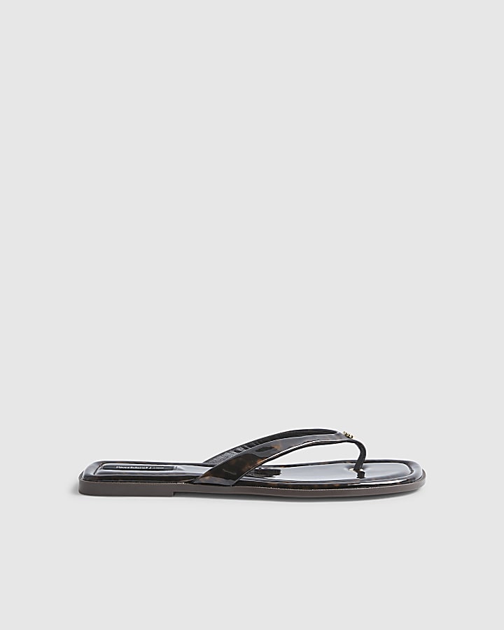 Brown Patent Tortoiseshell Toe Thong Sandals