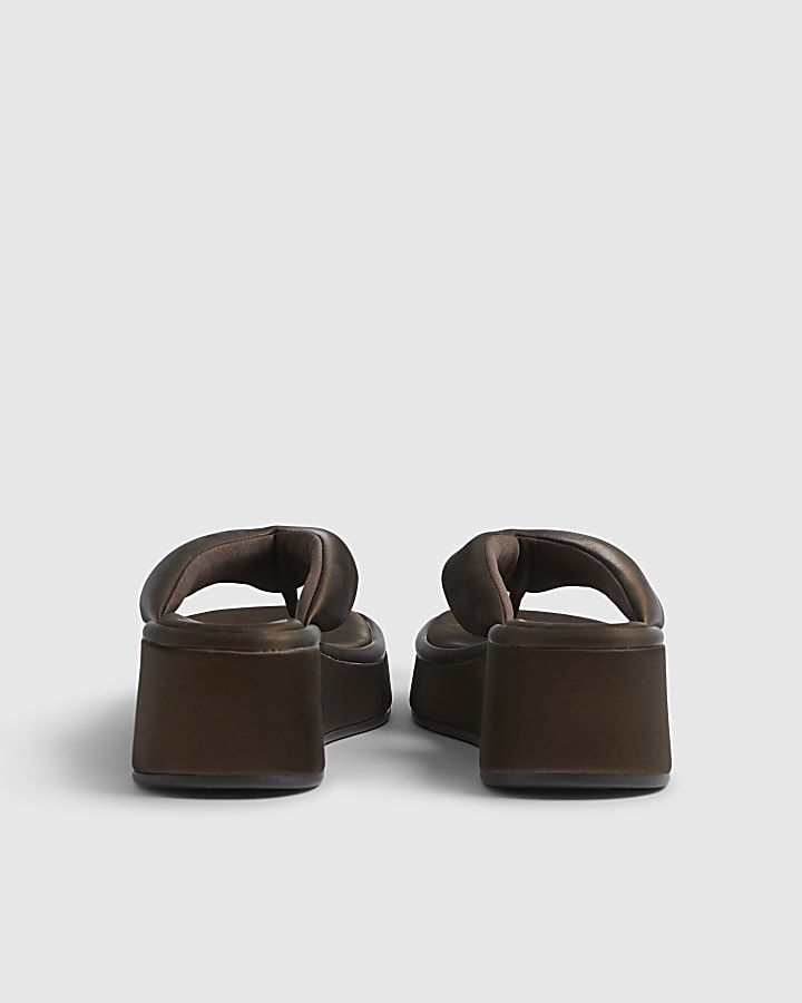 Brown Padded Toe Thong Flatform Sandals