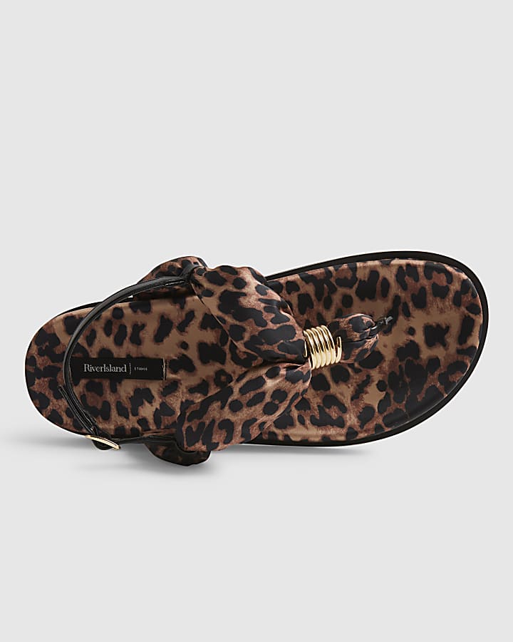 Brown Leopard Print Toe Thong Footbed Sandals
