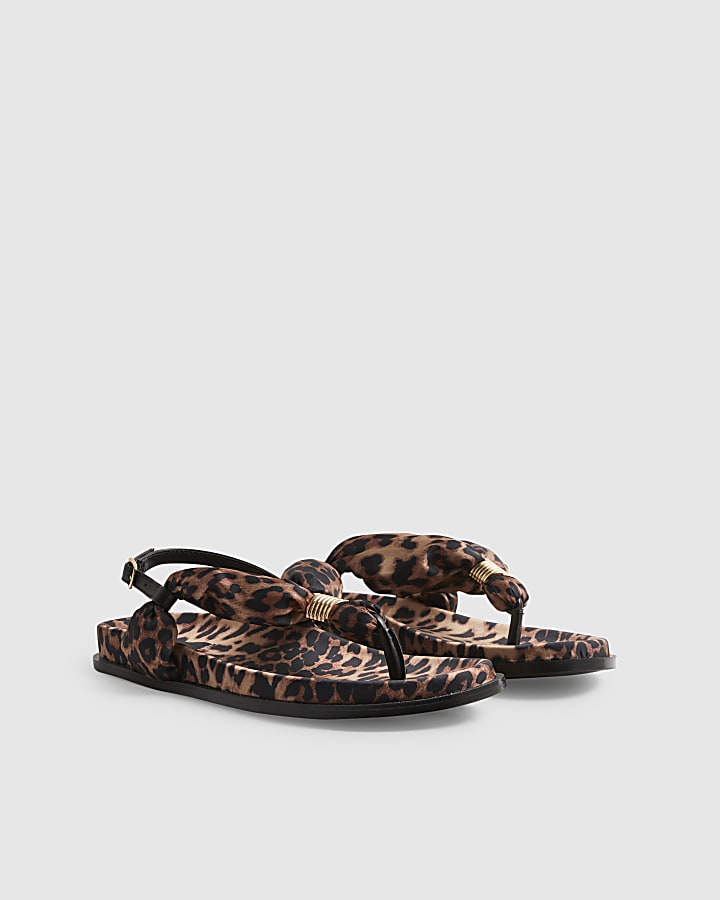 Brown Leopard Print Toe Thong Footbed Sandals