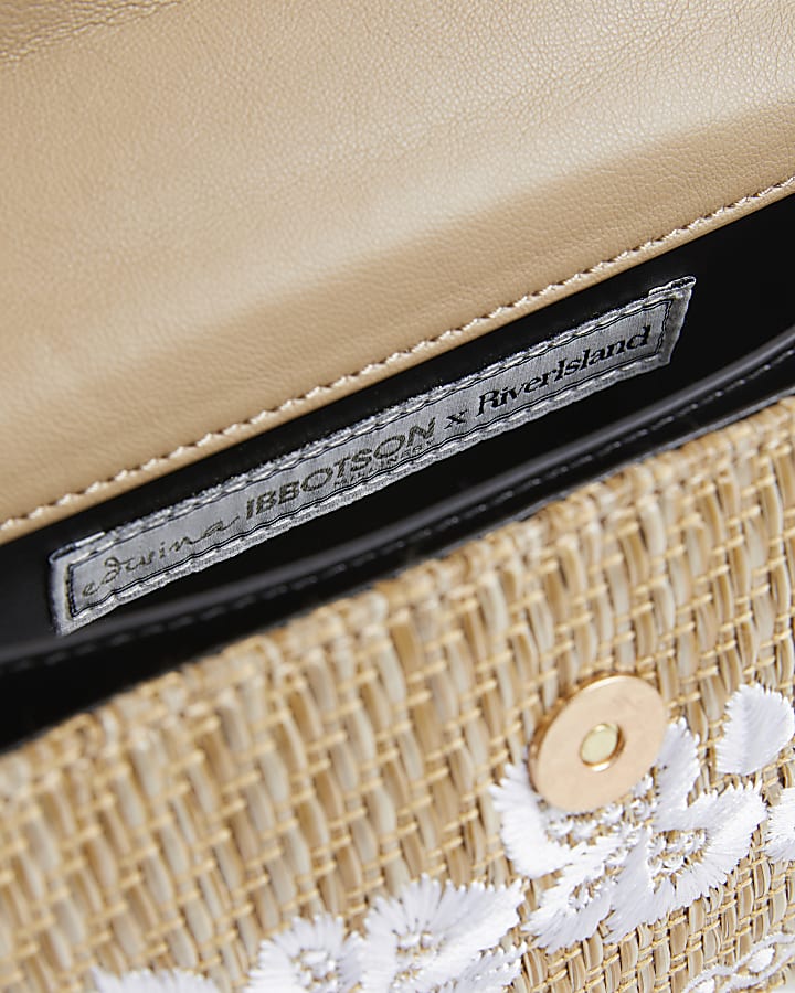 Brown Metal Handle Raffia Cross Body Bag