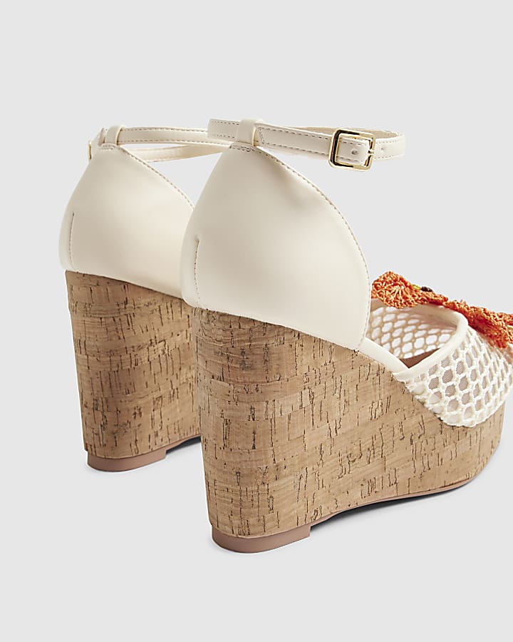 Cream Closed Toe Flower Wedges