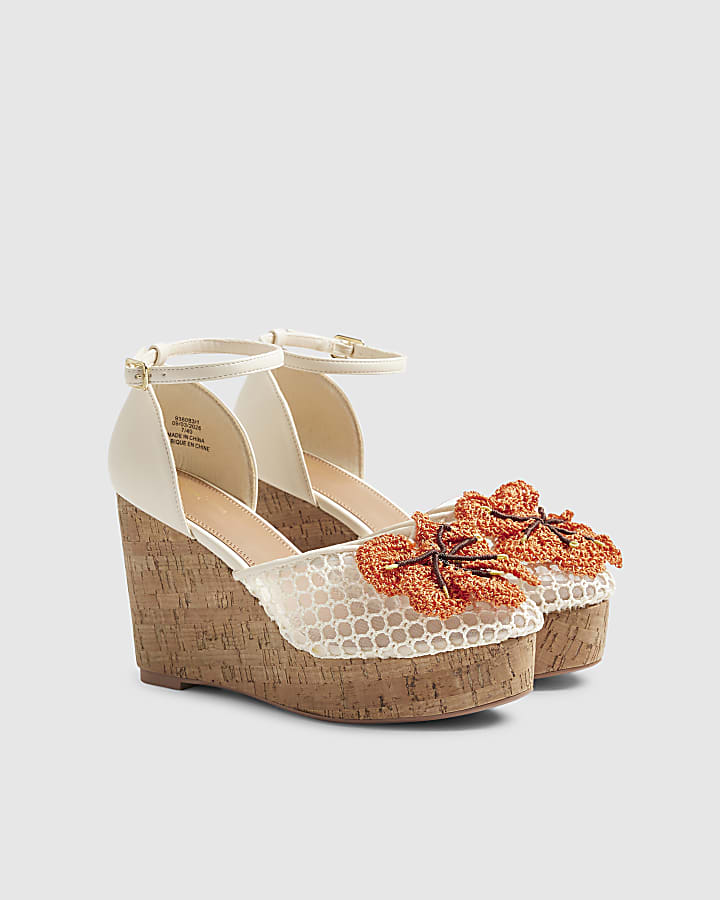 Cream Closed Toe Flower Wedges