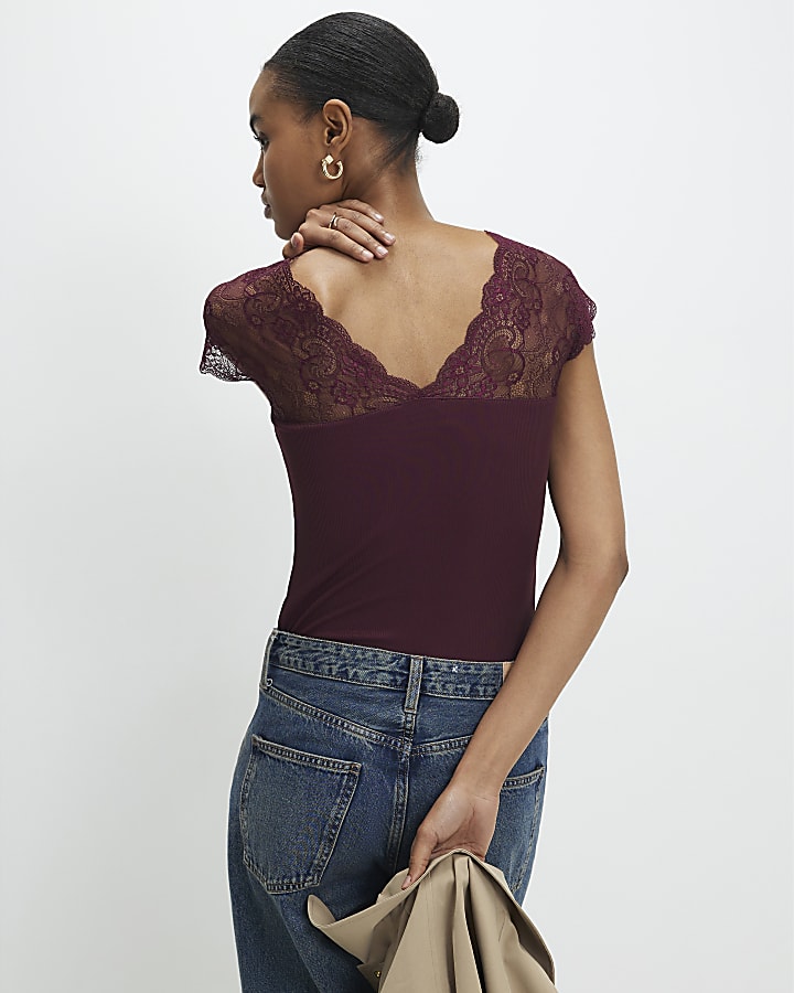 Red Sleeveless Lace Trim Ruched Top