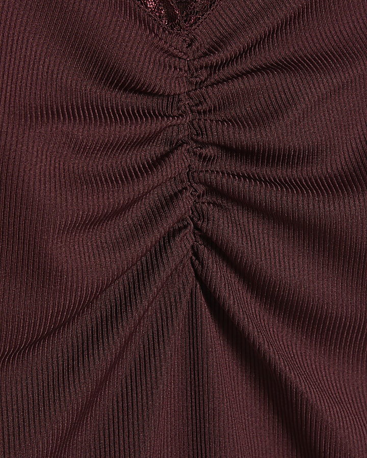 Red Short Sleeve Lace Trim Ruched Top