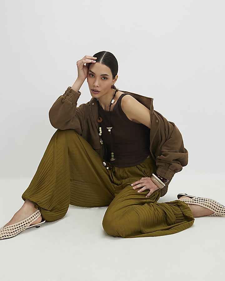 Khaki Pleated Mesh Balloon Leg Trousers