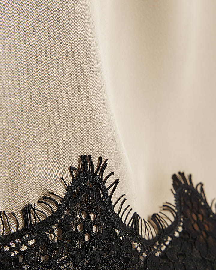 Cream Satin Short Sleeve Lace Trim Top