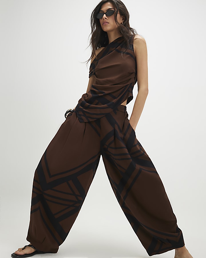 Brown Geometric Print Balloon Leg Trousers
