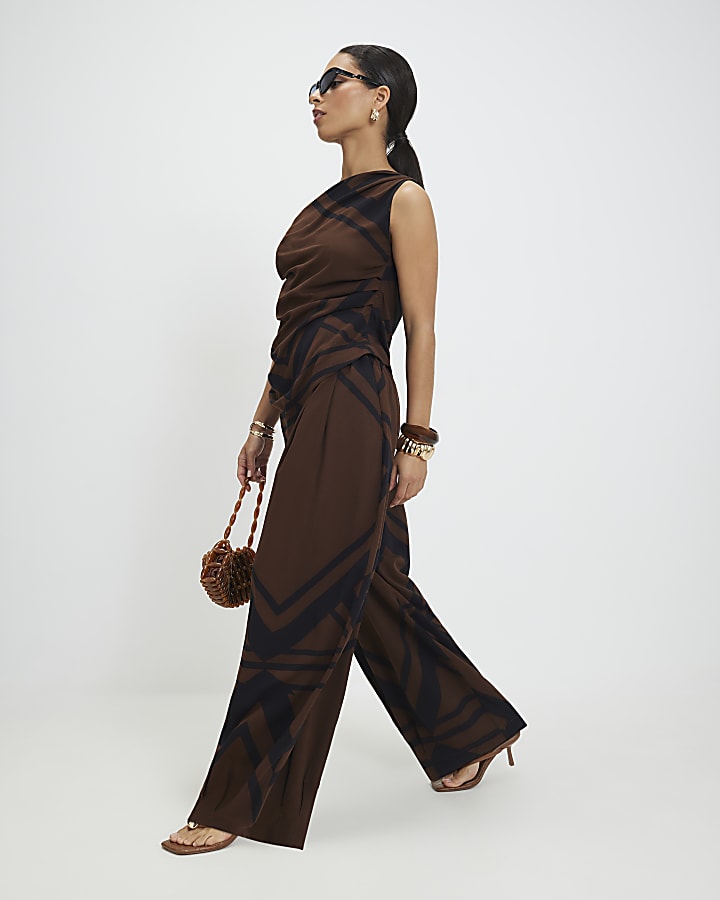 Petite Brown Geometric Print Balloon Trousers